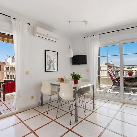 Apartman Atico Enorme Cerca De Playa De Loslocos Torrevieja